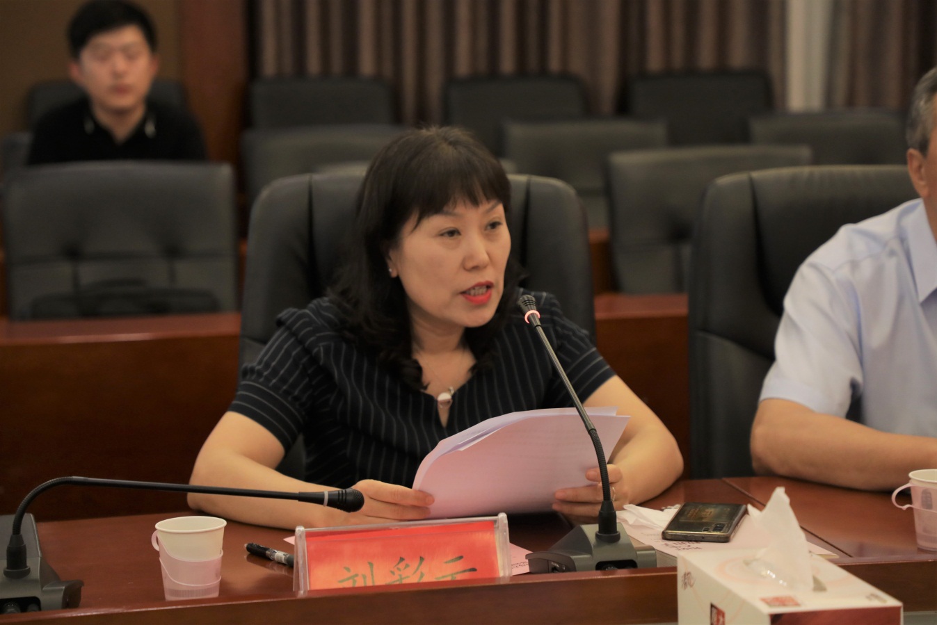 说明: C:\Users\ADMINI~1\AppData\Local\Temp\WeChat Files\bf0c0ff6253abcfa98f323415167cd3.jpg