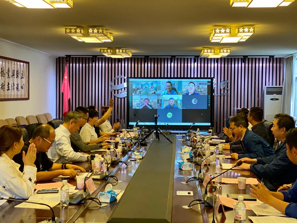 说明: 5cfc92ce36ec64a1e6d8a3124561b80