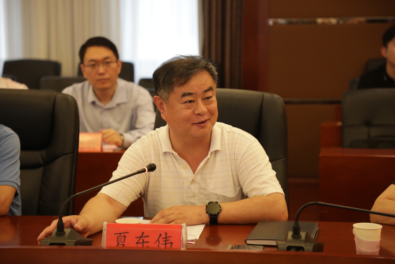 说明: C:\Users\ADMINI~1\AppData\Local\Temp\WeChat Files\0d557d9c9f2567e964f13c0cac55a92.jpg