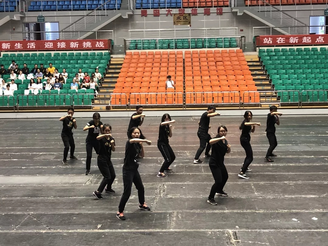 说明: C:\Users\Tao\AppData\Local\Temp\WeChat Files\aaeef77886476364a2b7eeb6ece45c8.jpg